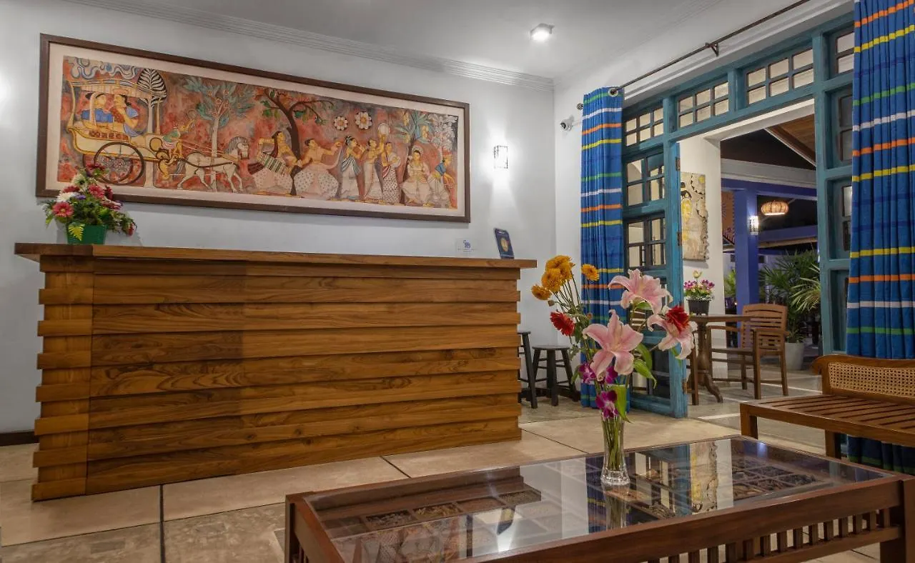 Blue Elephant Boutique Hotel Негомбо
