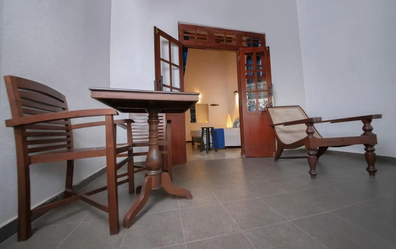 Blue Elephant Boutique Hotel Негомбо